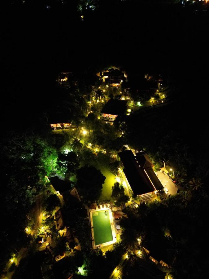 Subak Tabola Villa Sidemen  Exteriör bild